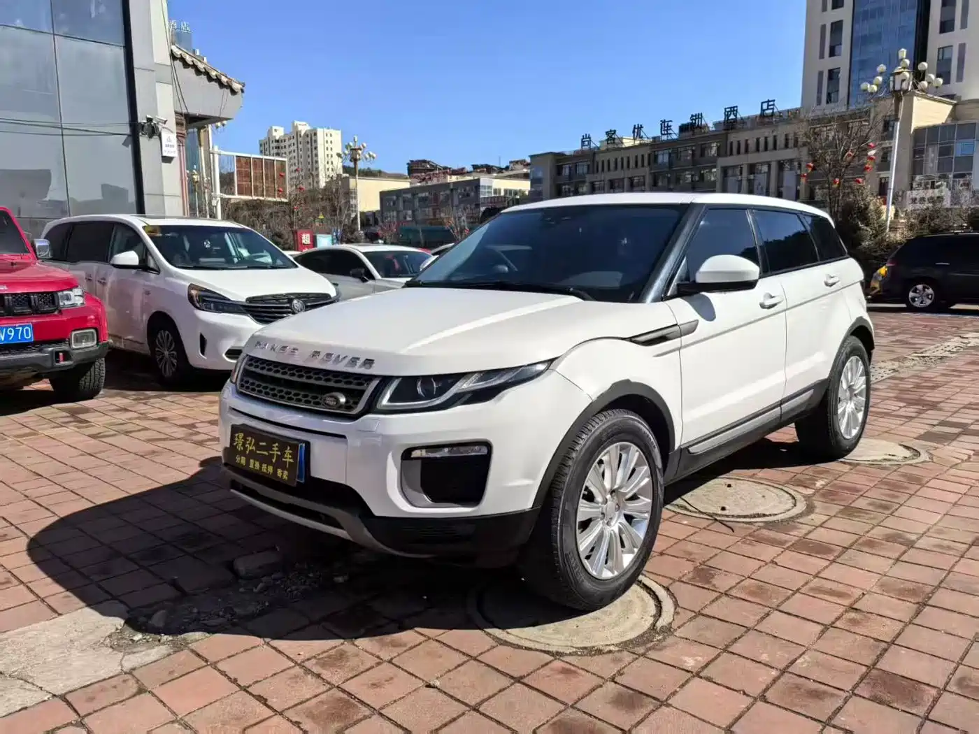 Land Rover Range Rover Evoque 2017 2.0T SE Smart Shine Edition