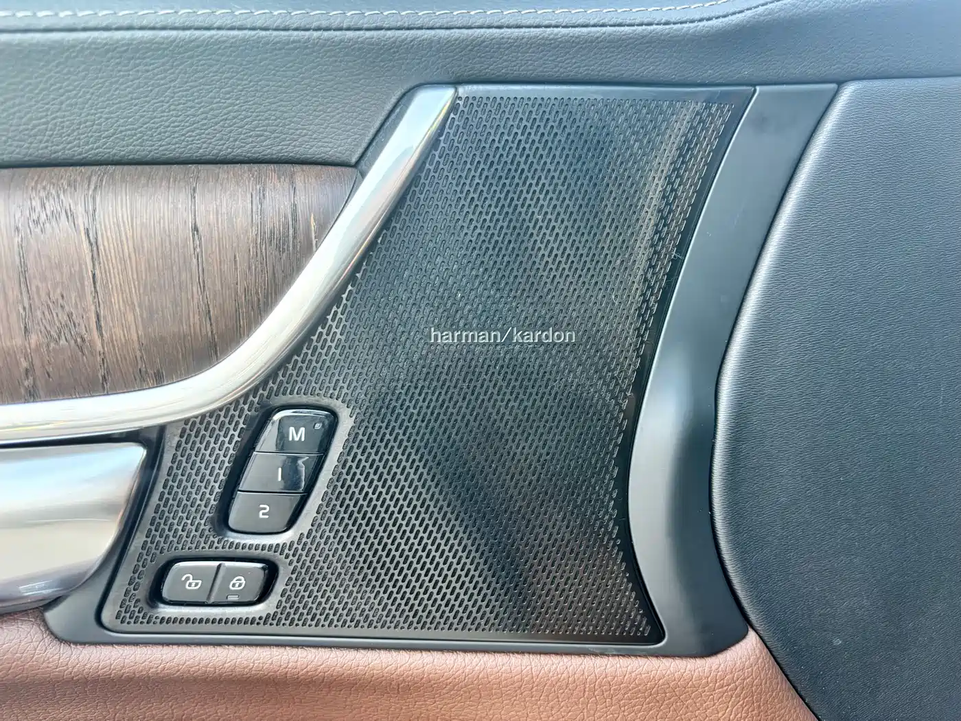 Photo 17 - Volvo S90
