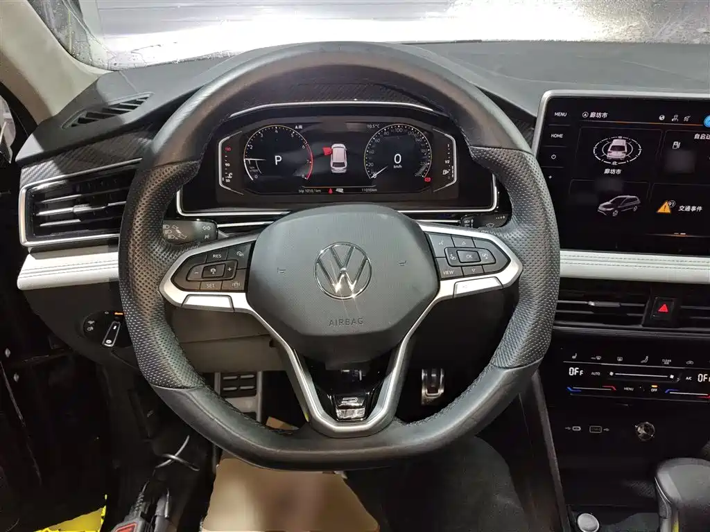 Volkswagen Tiguan L 2024 330TSI Automatic 2WD R-Line Premium Enjoyment Edition фото 8