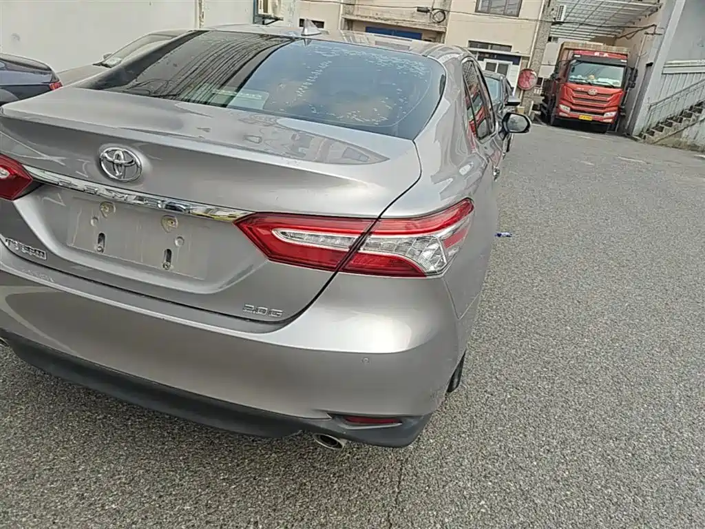 Toyota Camry 2021 2.0G Luxury Edition фото 8