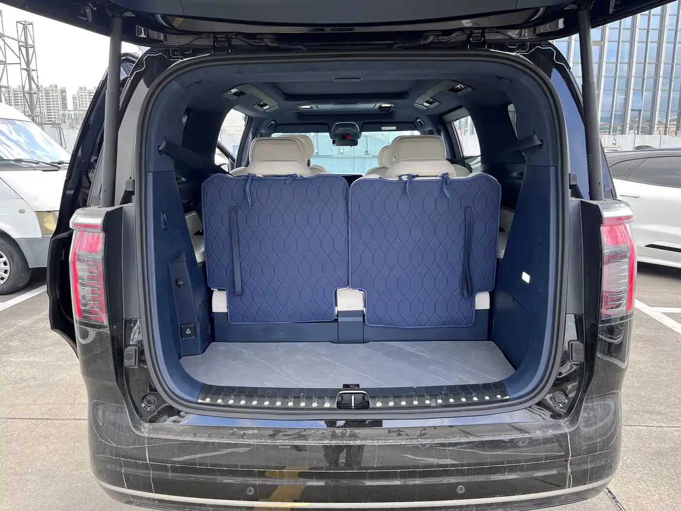 ZEEKR EXTREME KRYPTON 009