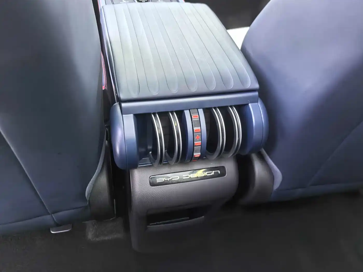 BYD Yuan PLUS 2022 510KM Flagship фото 6