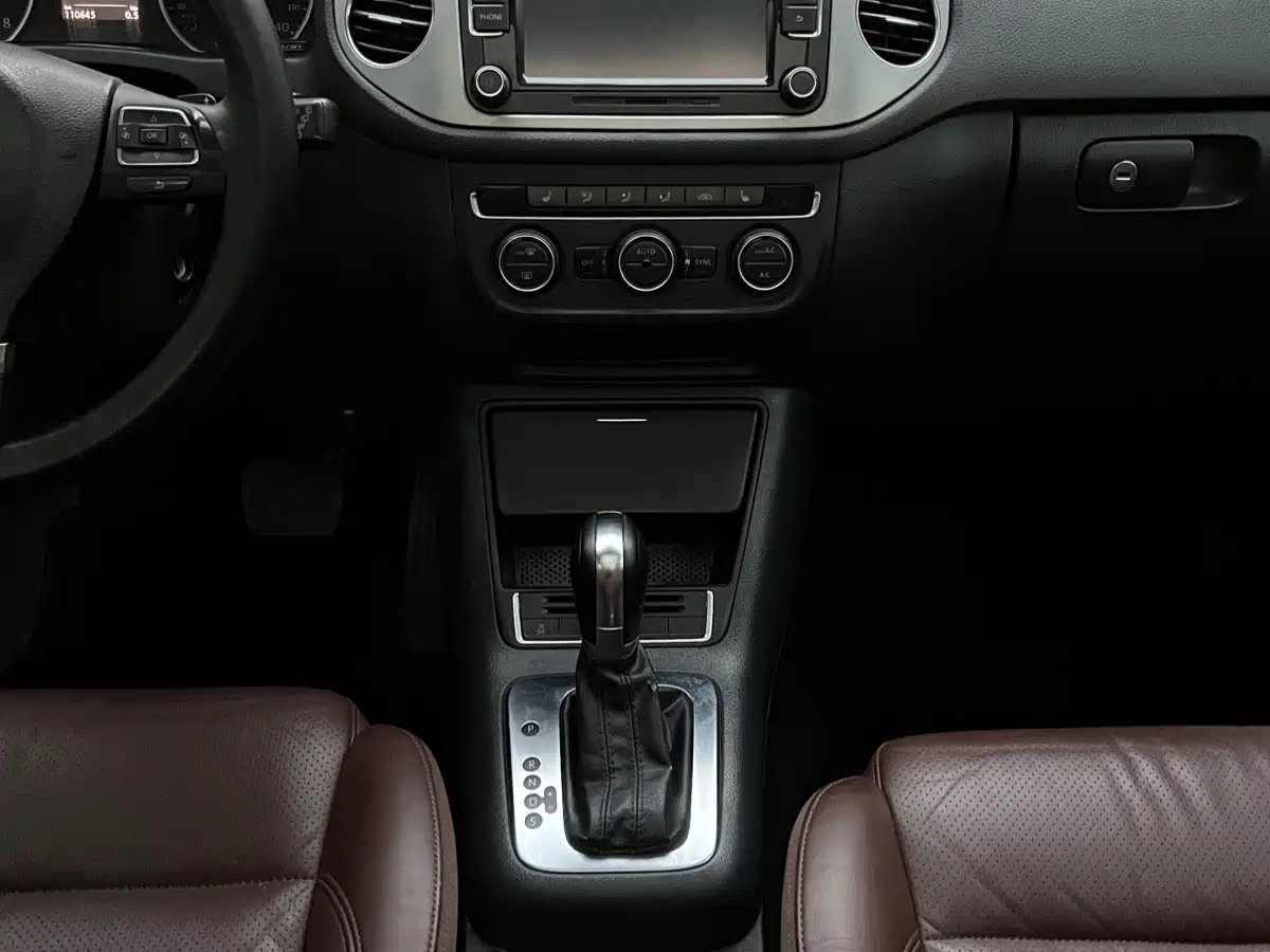 Volkswagen Tiguan 2013 1.8TSI Automatic 2WD Luxury Model фото 7