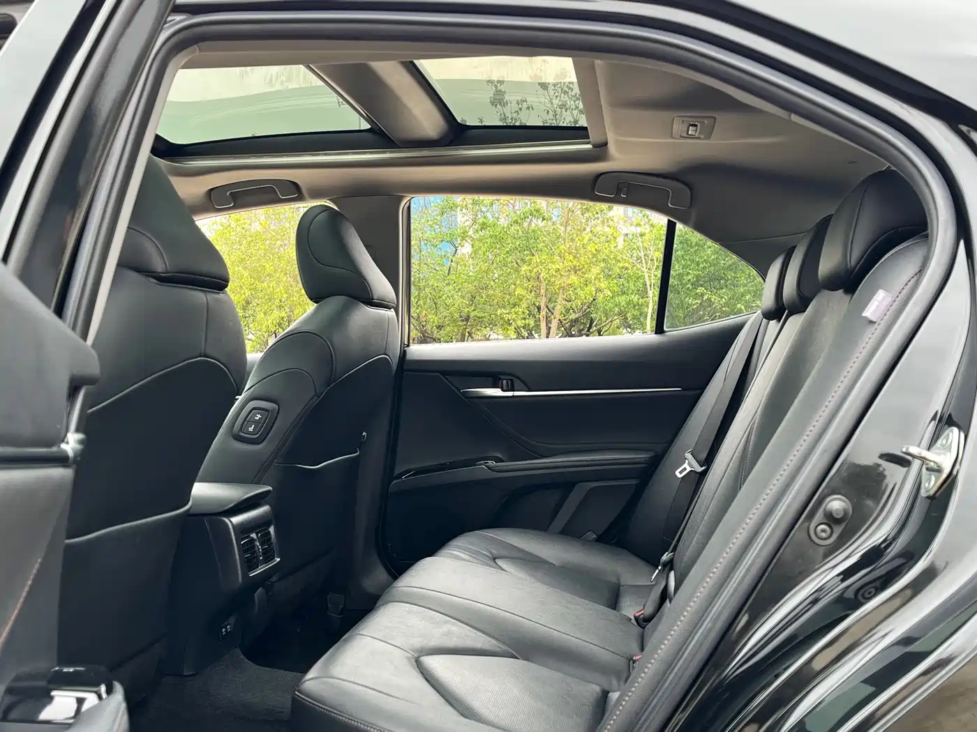 Toyota Camry 2019 2.5G Luxury (China V) фото 6