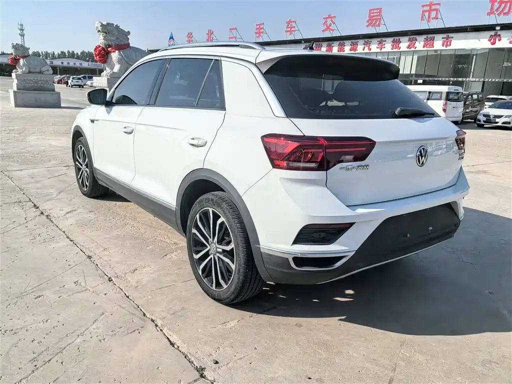 Volkswagen T-ROC 2018 280TSI DSG 2WD Comfort (China V) фото 9