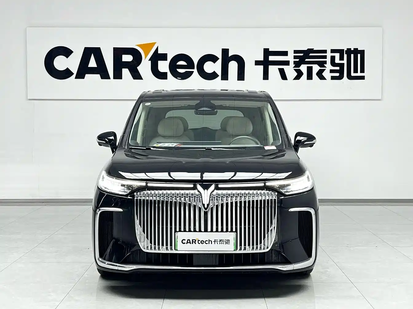 Voyah Auto Voyah Dreamer 2025 PHEV 4WD Kunpeng Premium Edition фото 2