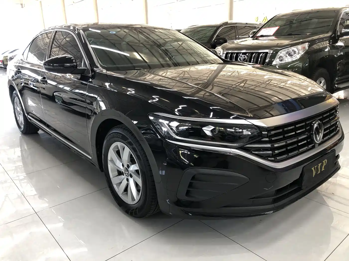 Volkswagen Passat 2023 280TSI Starlight Elite Edition фото 2