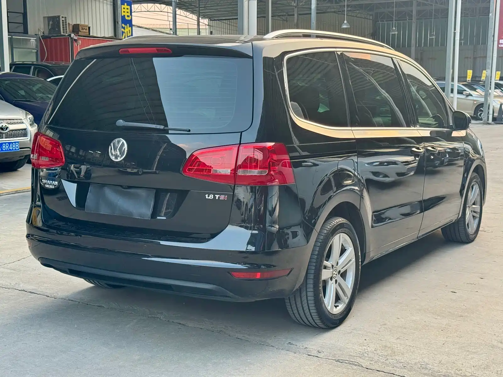 Фото 6 - Volkswagen Sharan