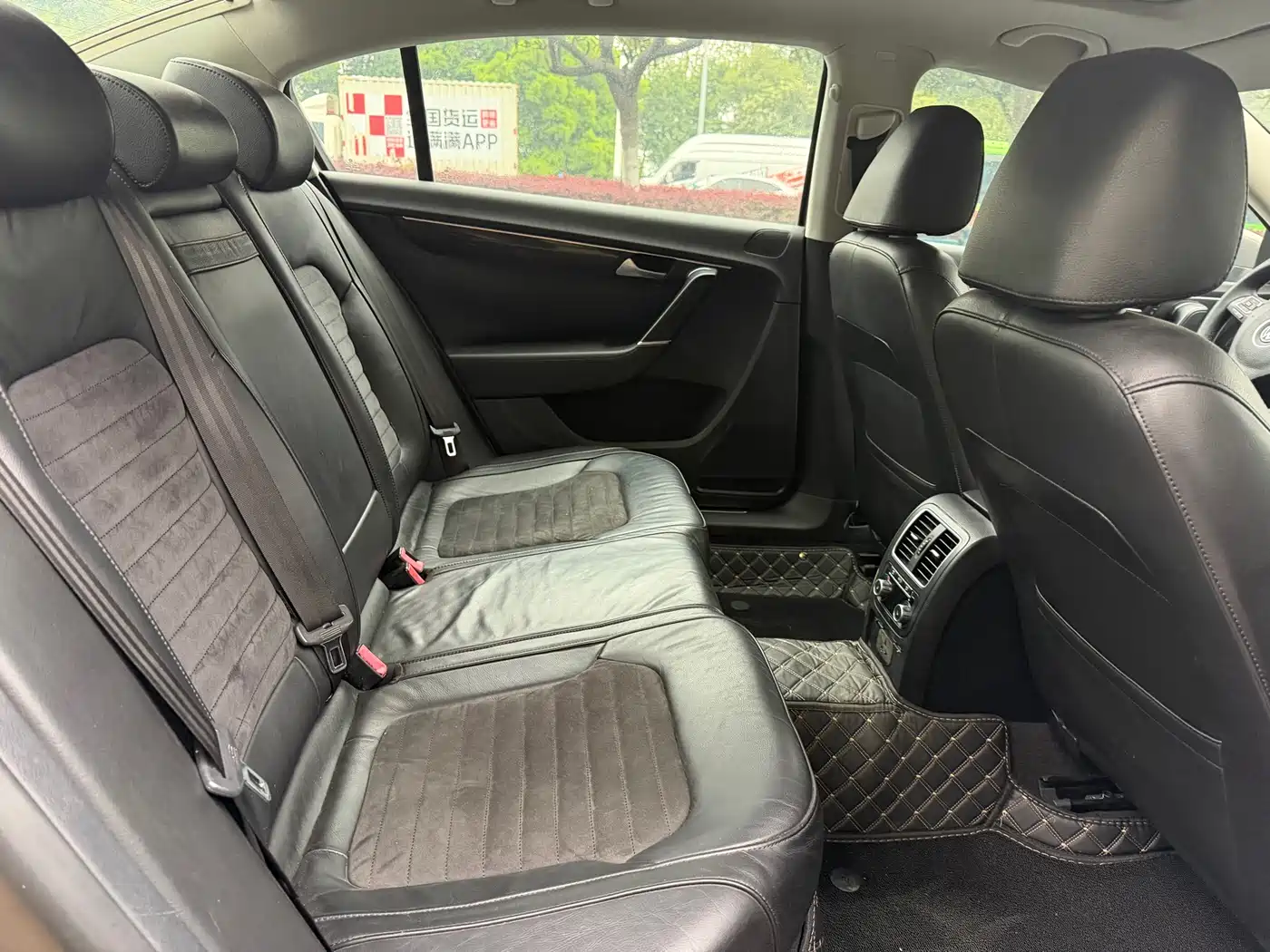 Volkswagen Magotan 2013 2.0TSI Premium фото 15