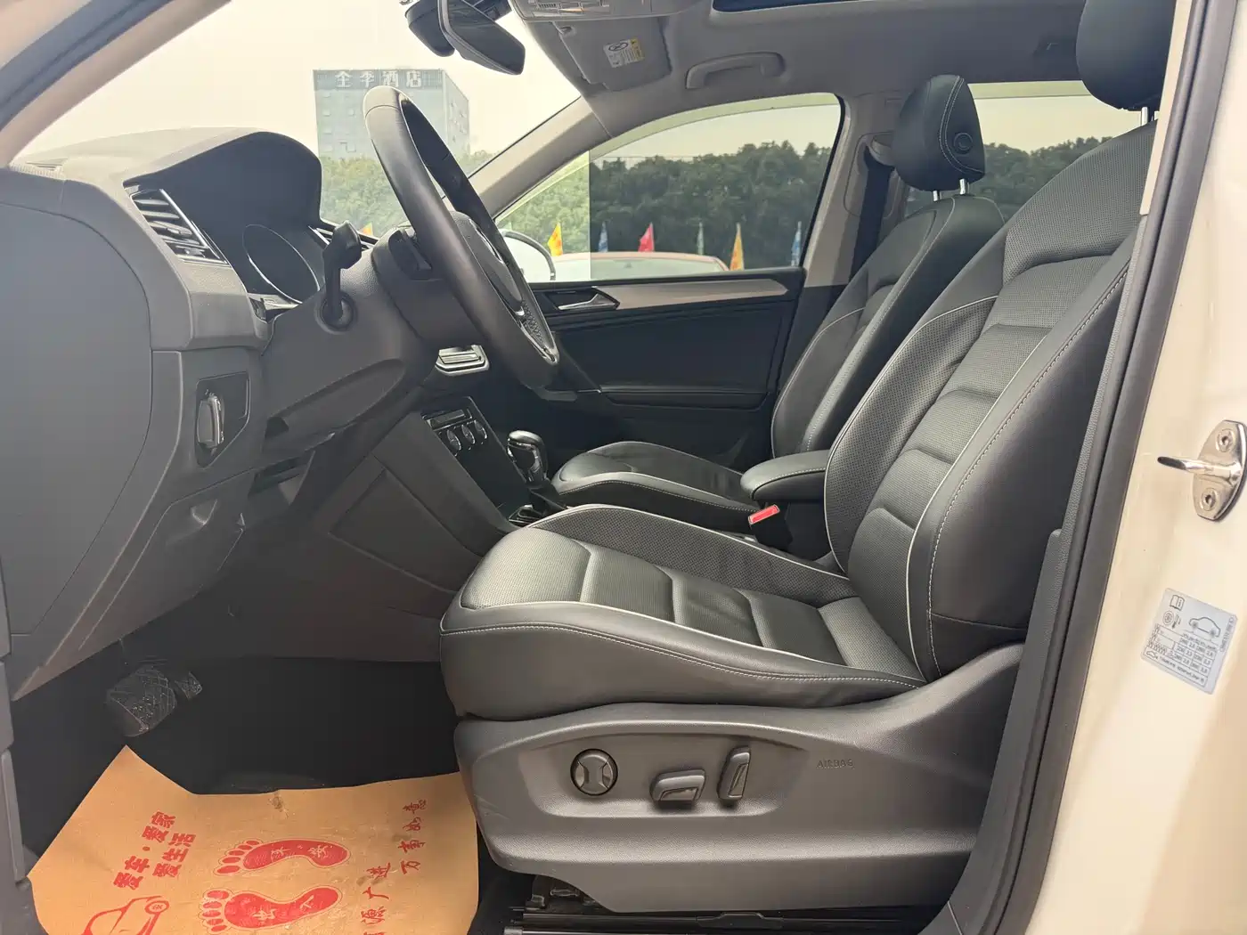 Volkswagen Tiguan L 2018 330TSI Automatic 2WD Flagship Edition фото 9