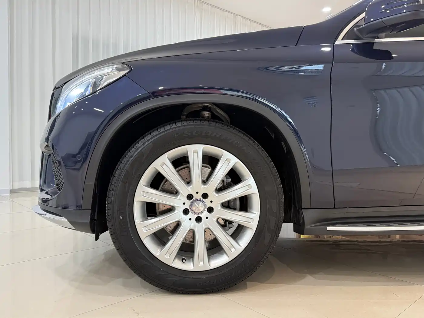 Mercedes-Benz GLE Coupe 2015 GLE 320 4MATIC Coupe SUV фото 3