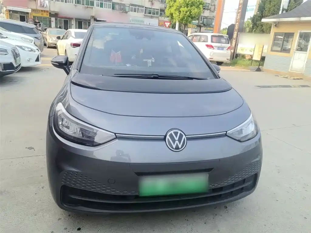 Volkswagen ID.3 2023 Upgraded Pure Intelligence Edition фото 3