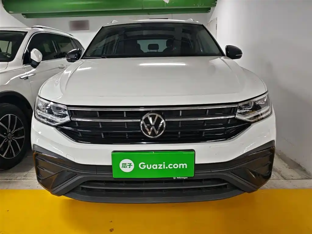 Volkswagen Tiguan L 2024 Outstanding 300TSI Auto 2WD Dragon Soaring Edition фото 3