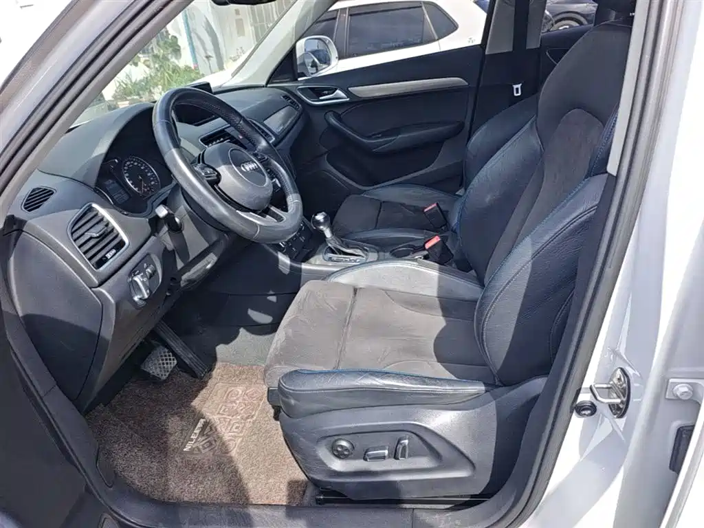 Audi Q3 2017 40 TFSI quattro AWD Sport фото 15
