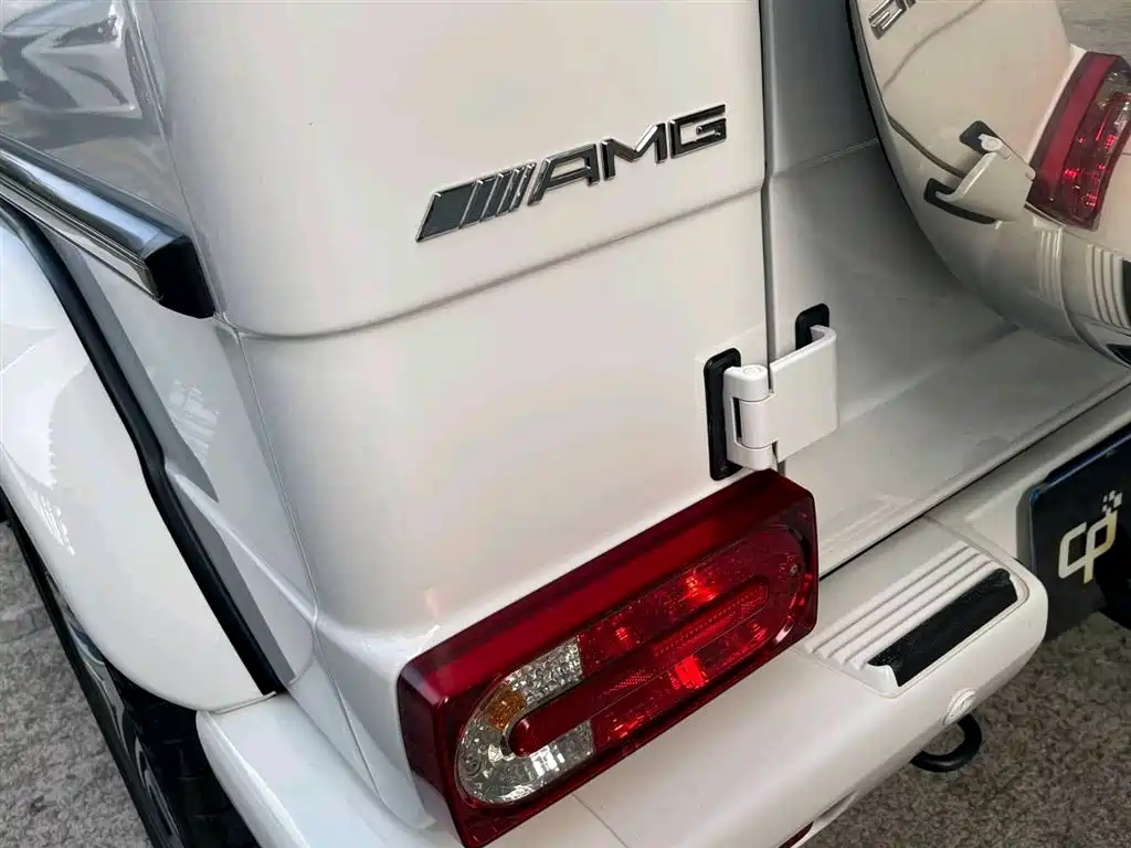 Mercedes-Benz G-Class AMG 2016 AMG G 63 фото 9