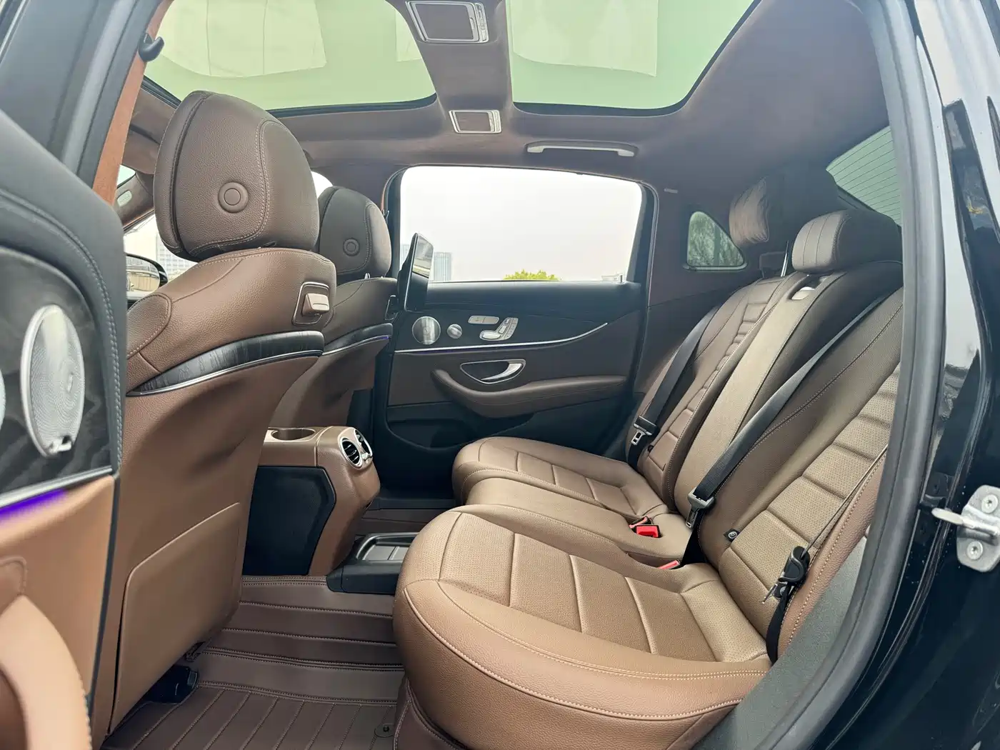 Mercedes-Benz E-Class 2019 Facelift E 300 L Sport Luxury фото 7