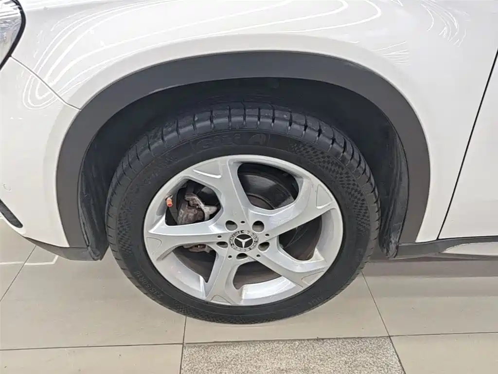 Mercedes-Benz GLA 2019 GLA 200 Dynamic фото 23