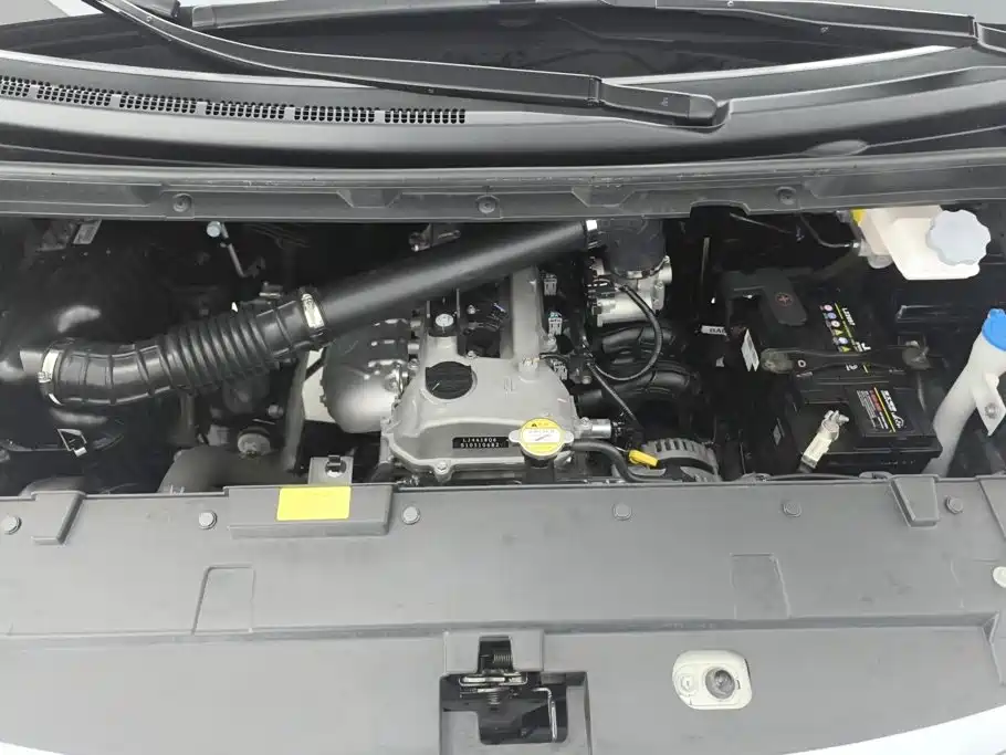 JAC Refine M3 2026 2025 1.8L Manual Classic Edition 5-seater