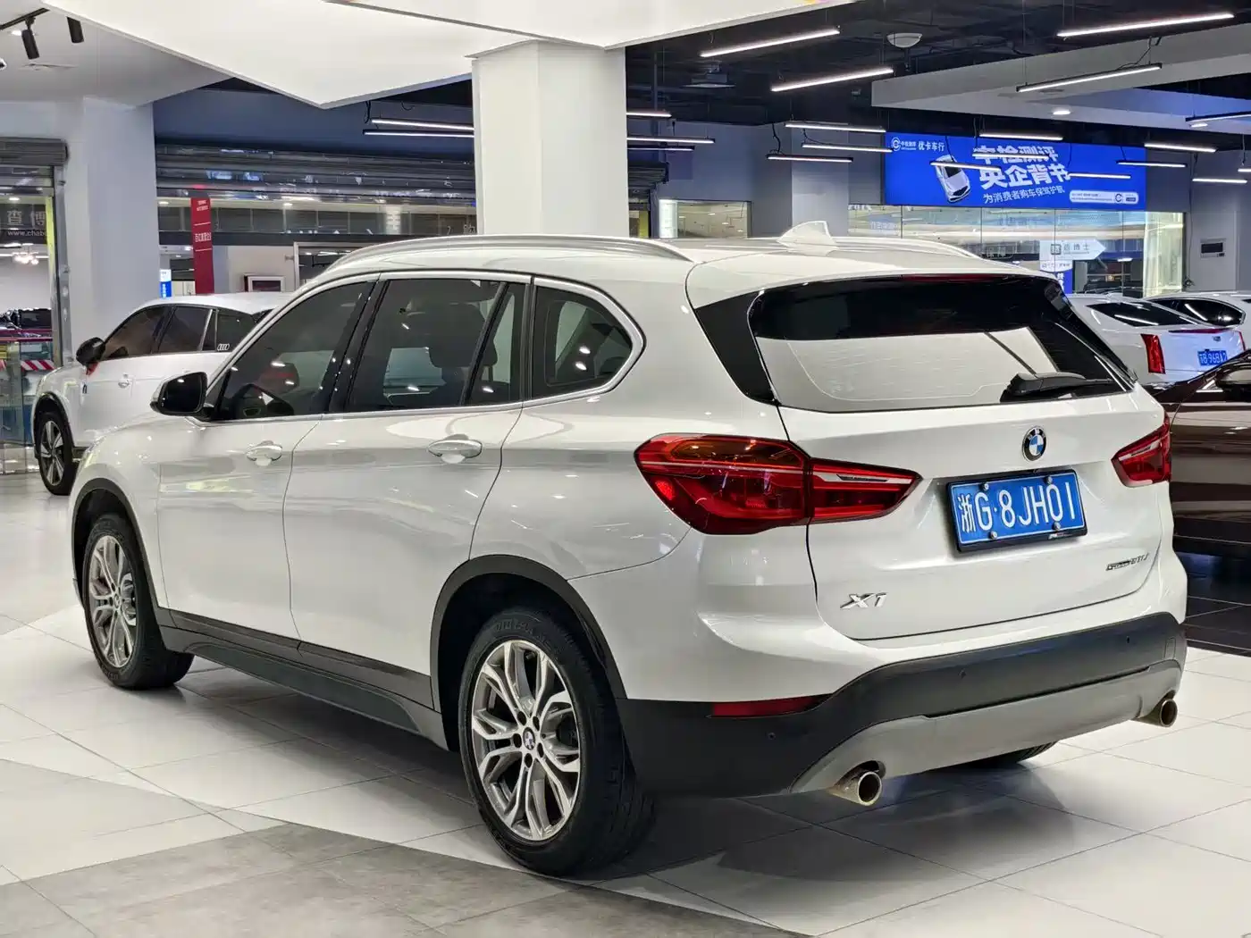 BMW X1 2019 sDrive20Li Leading Model фото 17
