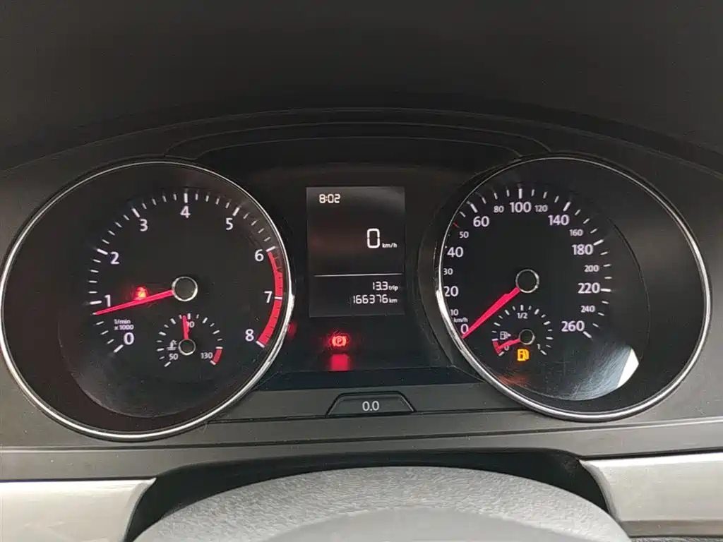 Volkswagen Lamando 2015 230TSI Manual Style Edition фото 12
