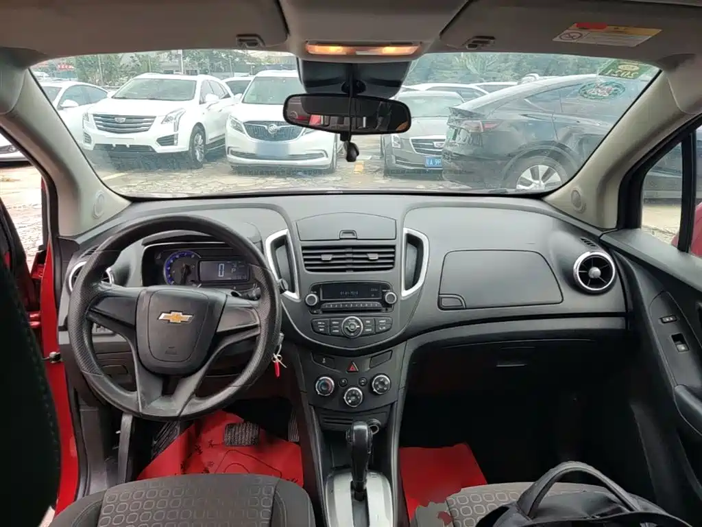 Chevrolet Trax 2014 1.4T Automatic 2WD Comfort фото 10