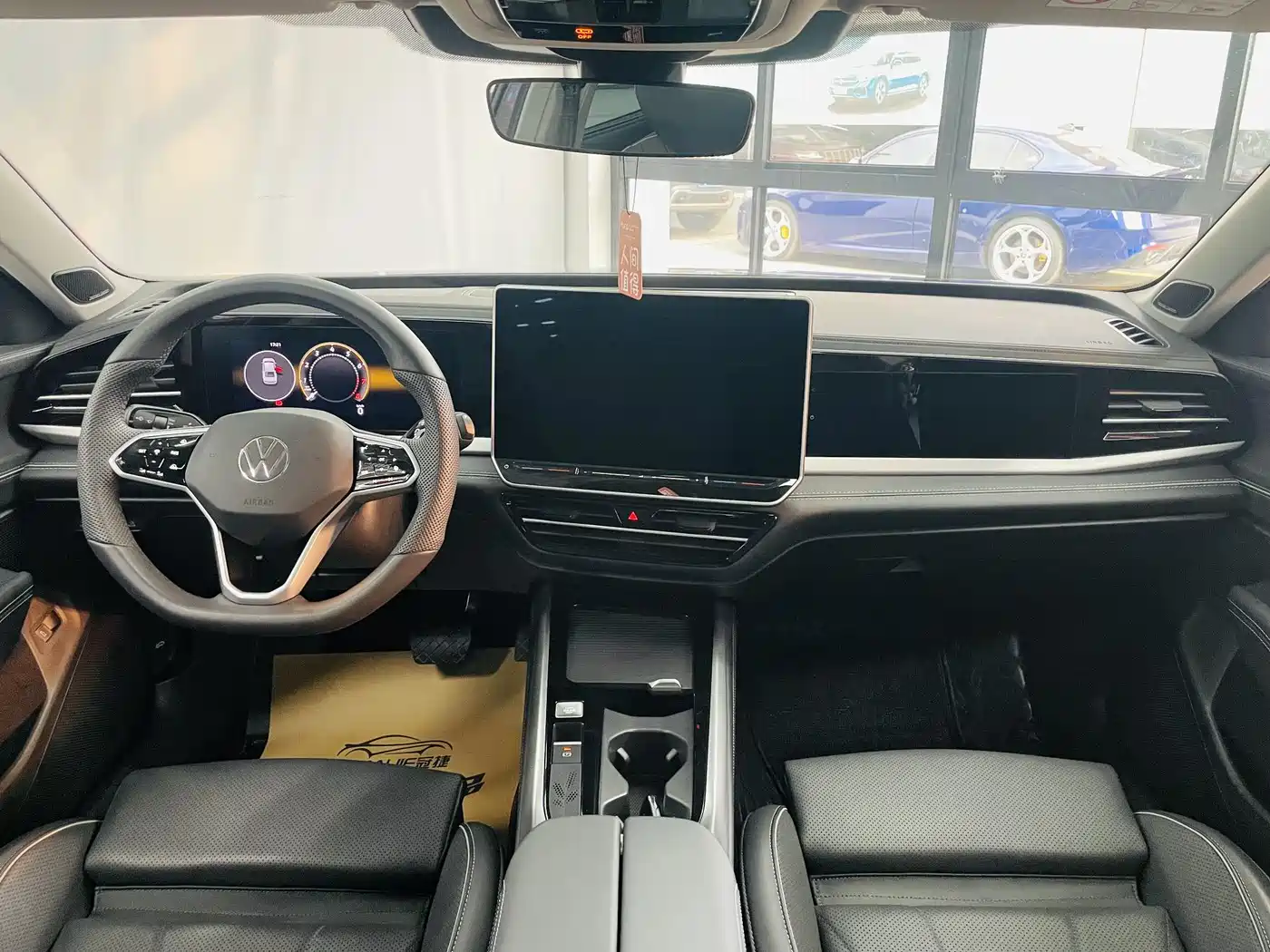 Volkswagen Passat 2025 Pro 380TSI Dragon Prestige Edition фото 7