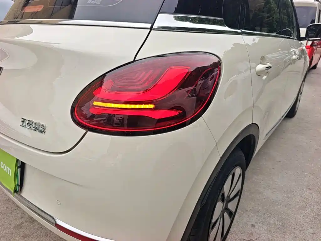 Фото 8 - Wuling Motors Wuling Bingo