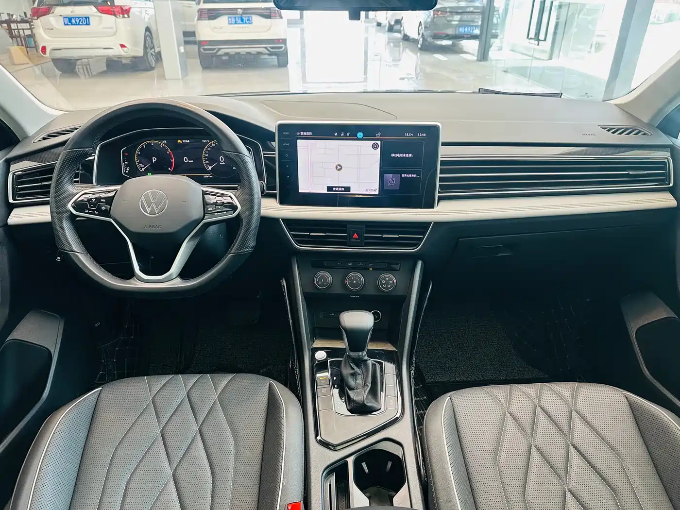 Volkswagen Tiguan L 2023 280TSI 2WD Trend Limited Edition фото 9