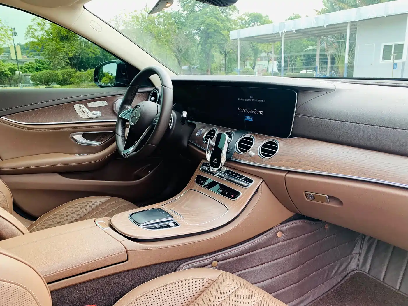 Mercedes-Benz E-Class 2021 Facelift E 300 L Premium фото 11