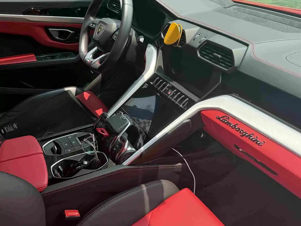 Lamborghini Urus 2019 2018 4.0T V8