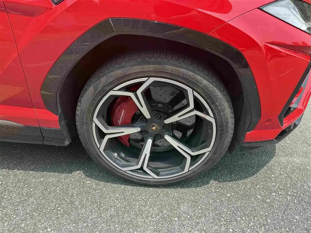 Lamborghini Urus 2019 2018 4.0T V8