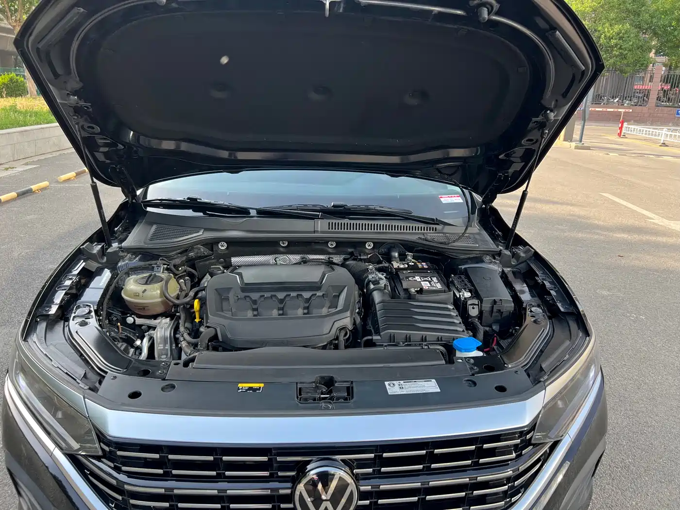 Volkswagen Passat 2024 330TSI Elite Edition фото 10