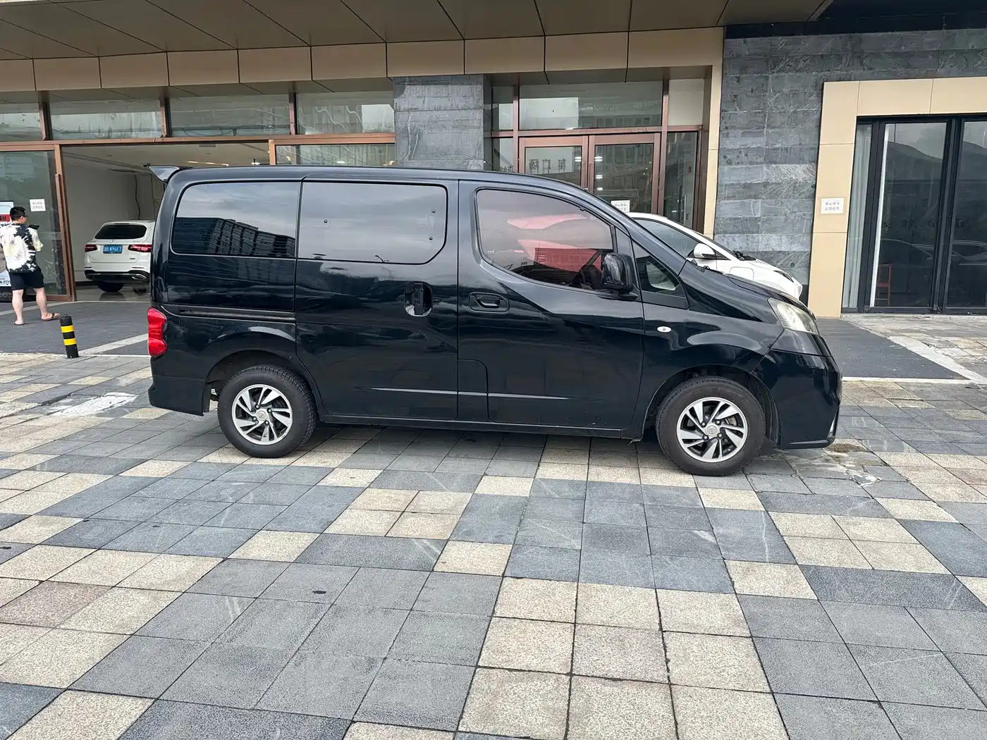 Nissan NV200 2018 2018 1.6L CVT Luxury Model
