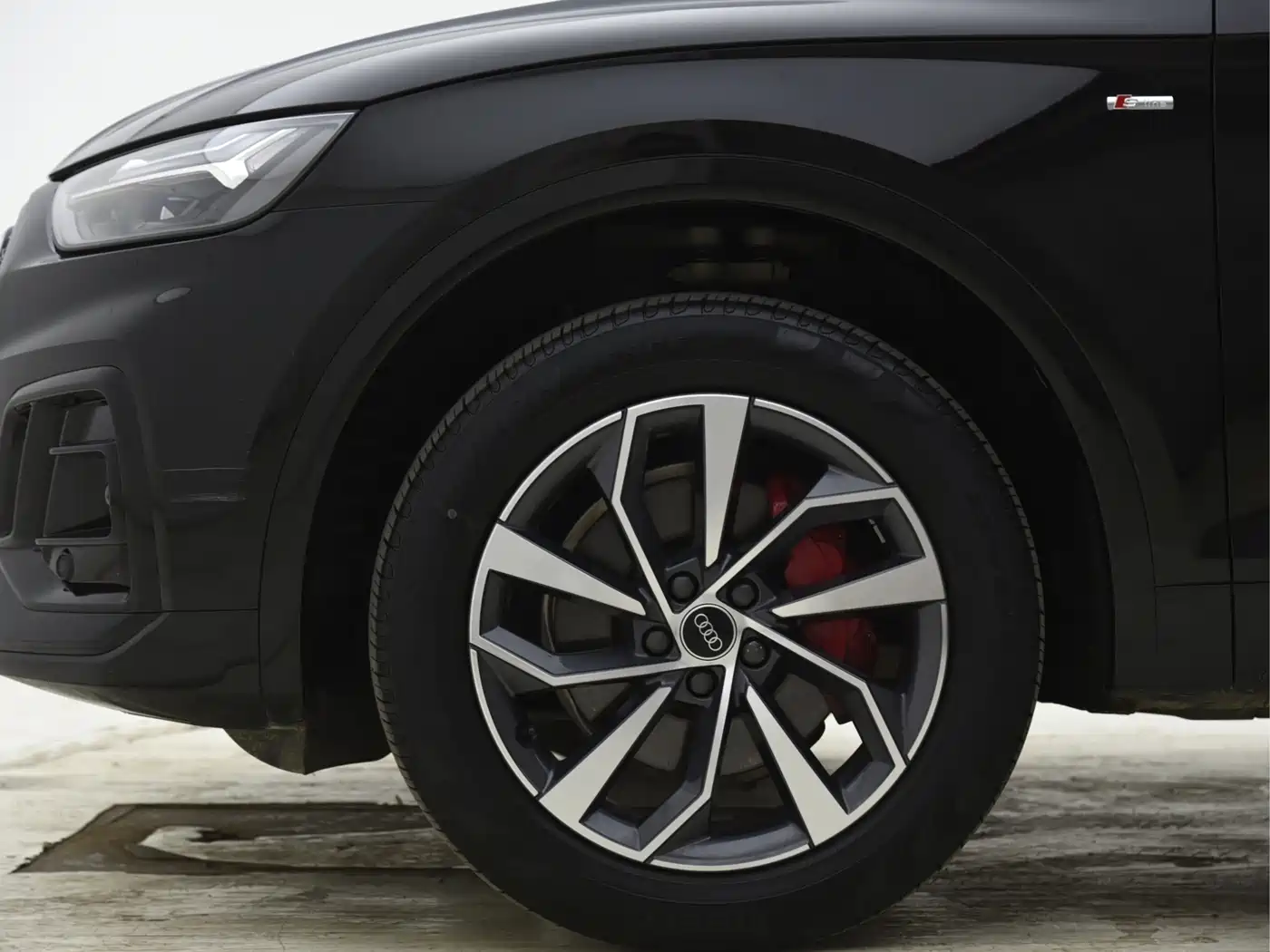 Audi Q5L 2025 40 TFSI Luxury Dynamic фото 25