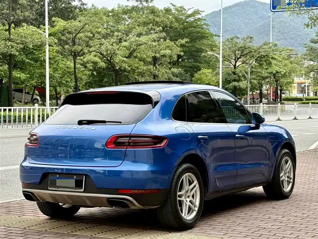 Porsche Macan 2016 Macan 2.0T фото 9