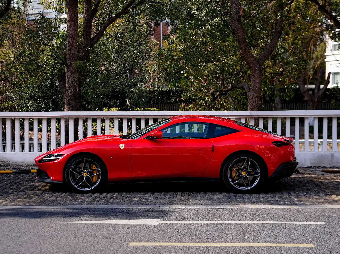 Ferrari Roma 2023 2020 3.9T V8