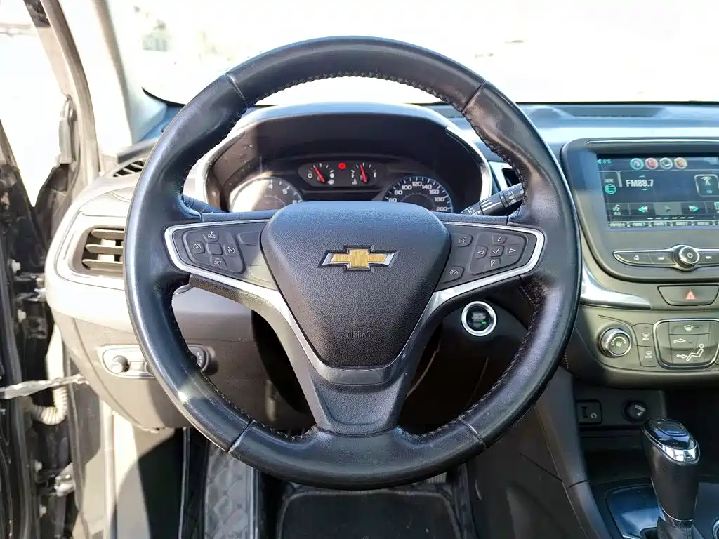 Chevrolet Equinox 2019 535T Auto Galloping Edition China V фото 12