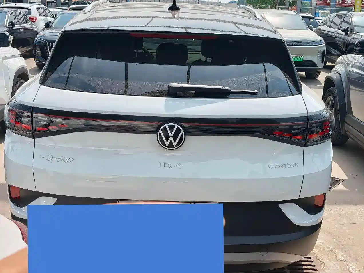 Volkswagen ID.4 CROZZ 2022 Standard Range PURE Edition фото 6