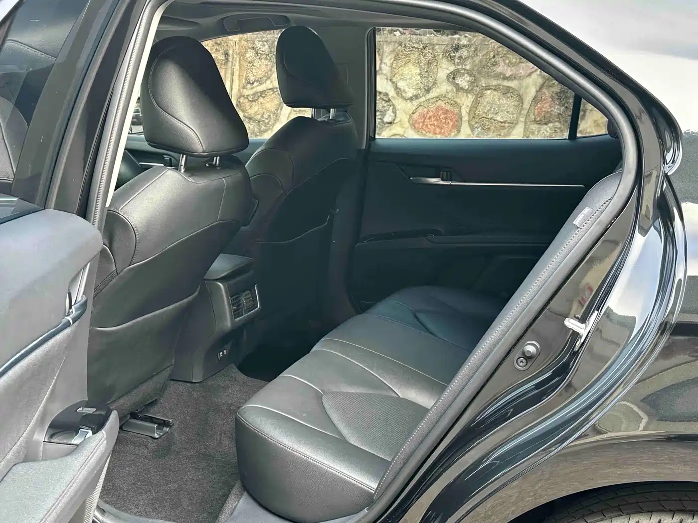 Toyota Camry 2021 2.0G Luxury Edition фото 5