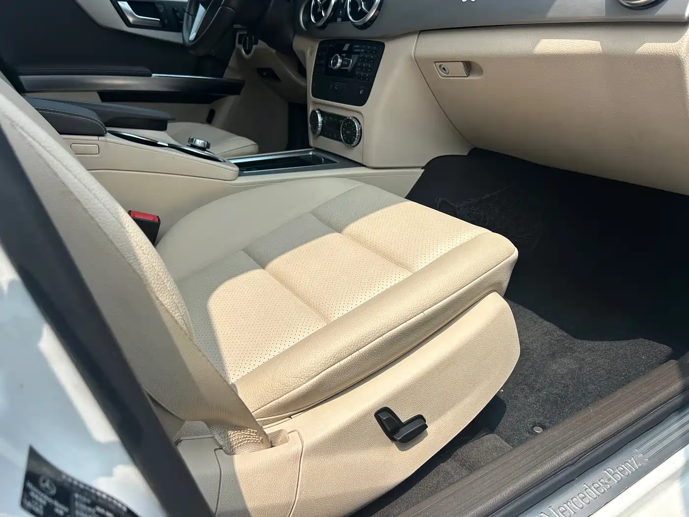 Mercedes-Benz GLK-Class 2013 GLK 300 4MATIC Fashion фото 24