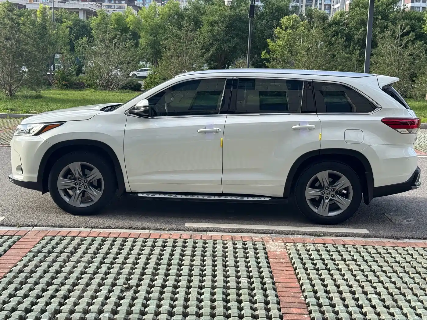 Toyota Highlander 2018 2.0T 4WD Luxury 7-seater (China V) фото 7
