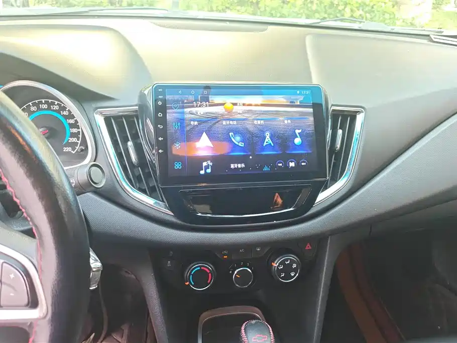 Chevrolet Cavalier 2016 1.5L Automatic Delight Edition фото 13