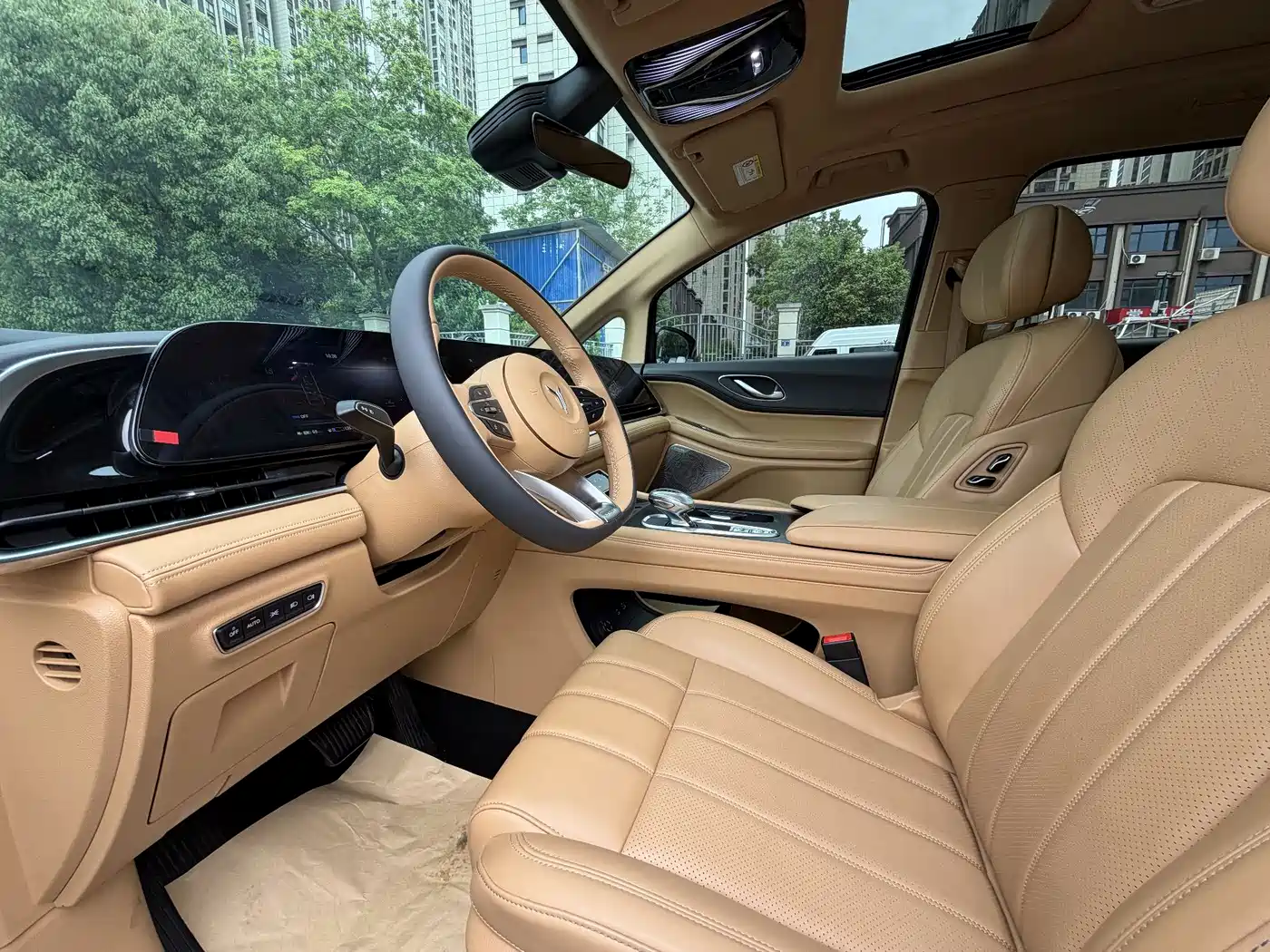 Voyah Auto Voyah Dreamer 2024 PHEV Extended Range Premium Edition фото 5