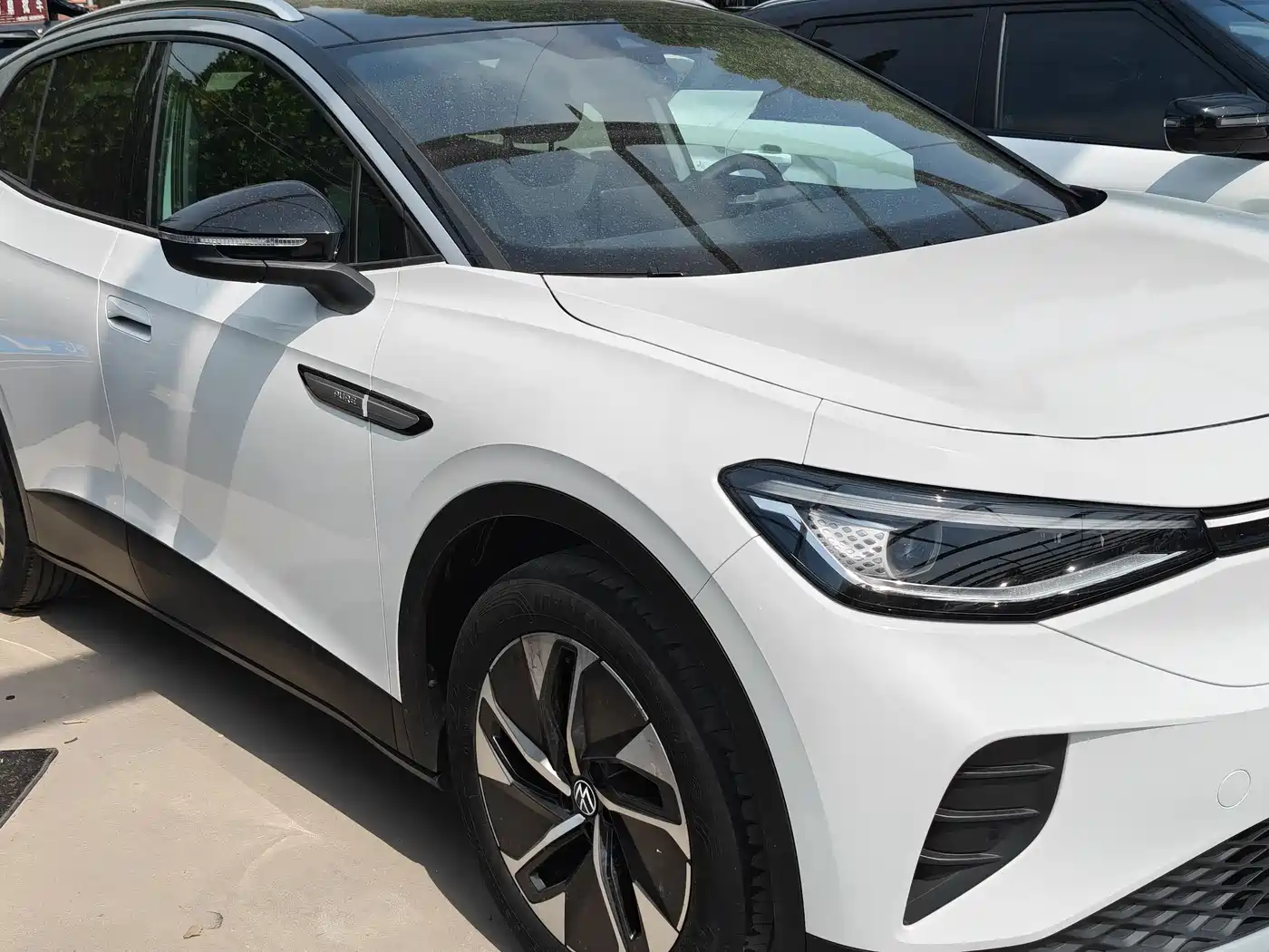 Volkswagen ID.4 CROZZ 2022 Standard Range PURE Edition фото 9