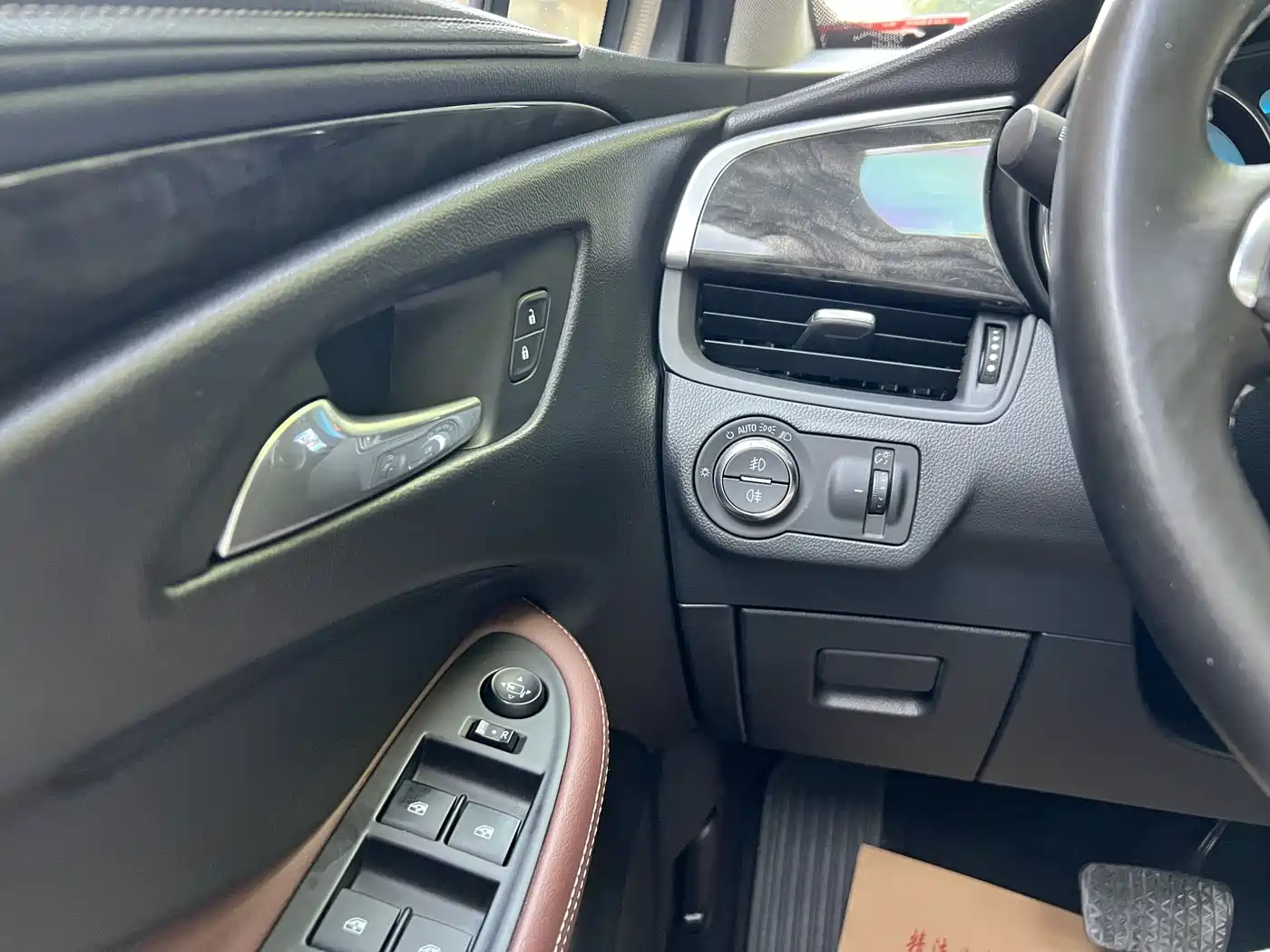 Buick Envision Plus 2014 28T 4WD Luxury фото 17
