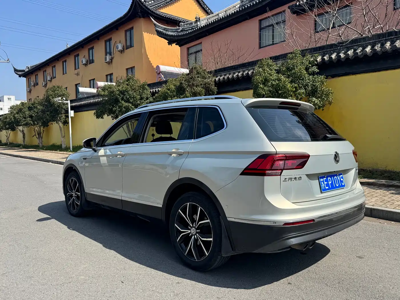 Volkswagen Tiguan L 2017 330TSI Automatic 2WD Luxury Edition фото 10