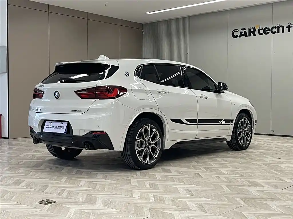 BMW X2 2021 Facelift xDrive25i Shadow Night Edition фото 5