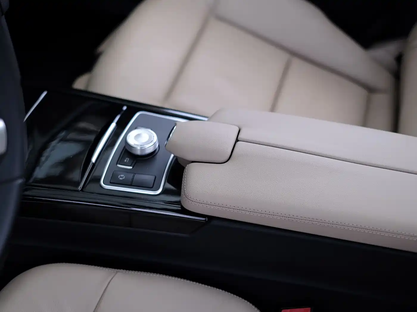 Mercedes-Benz E-Class 2011 E 300 L Fashion Premium фото 46
