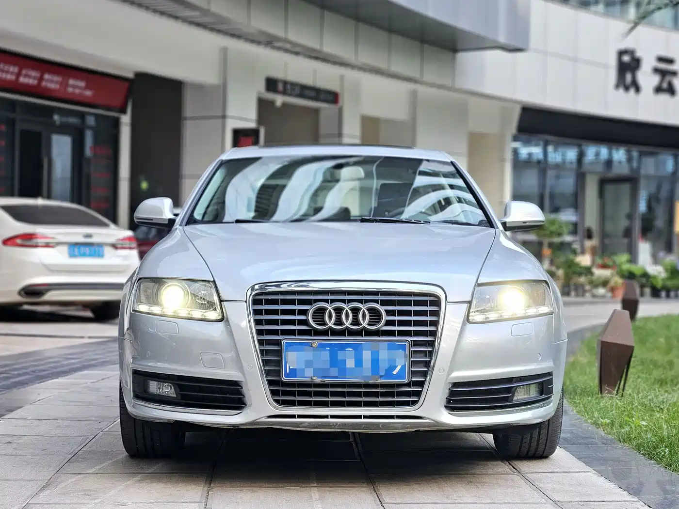 Audi A6L 2011 Model 2.4L Technology фото 2