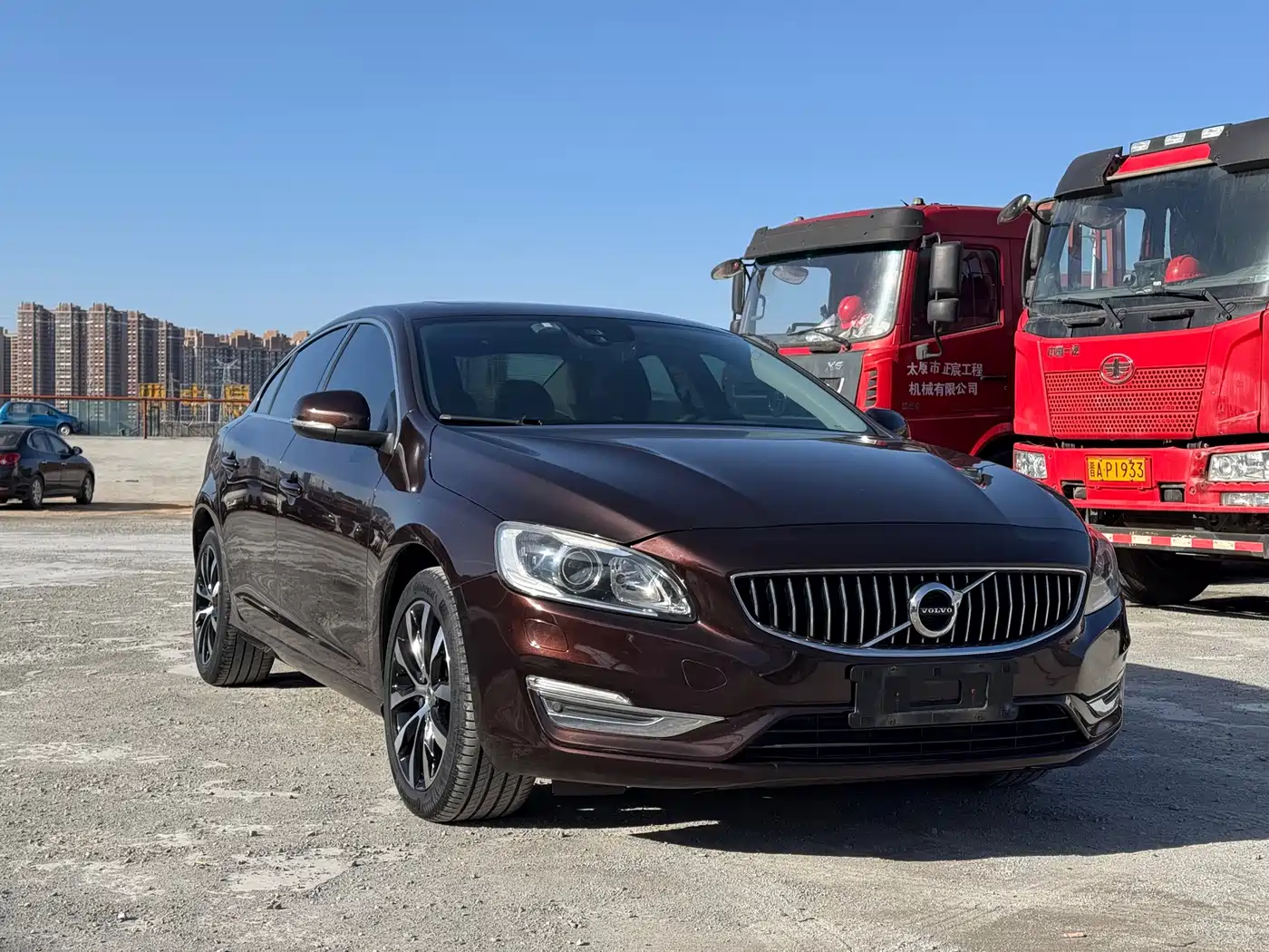 VOLVO S60